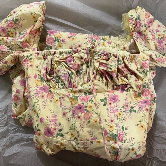 HOUSE OF CB 'Tallulah' Lemon Floral Puff Sleeve Midi Dress - Picture 12 of 16